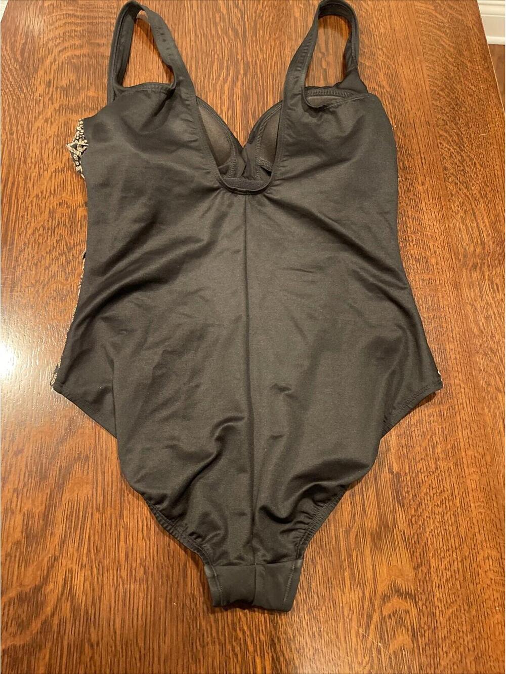 Miraclesuit Petal Pusher Temptress One Piece Swimsuit Size 16 [COPY] - Picture 7 of 9